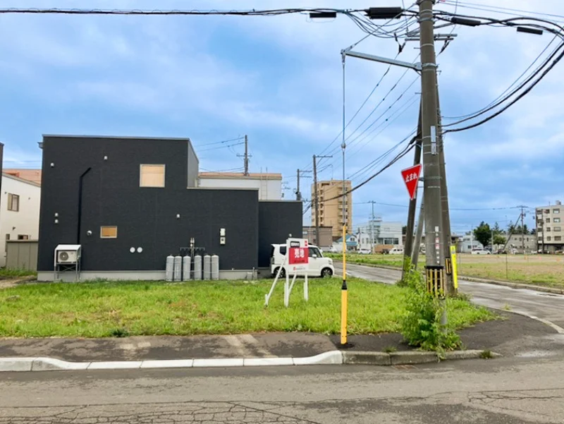札幌市白石区菊水元町2条1丁目
