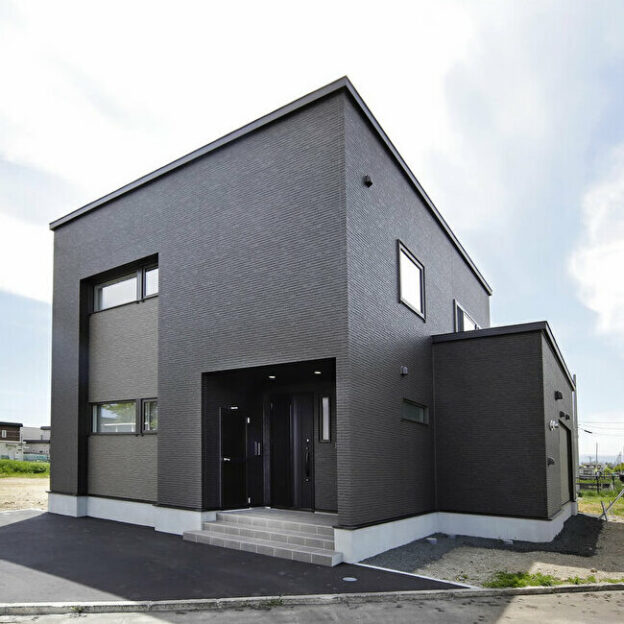 【初めての家づくり】ハウスメーカーと地場工務店の違いとは？