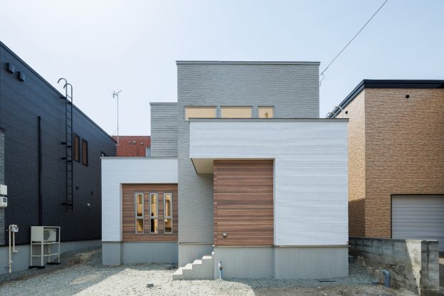 札幌市豊平区美園12条8丁目①