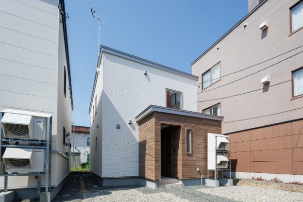 札幌市白石区菊水元町1-4分譲B