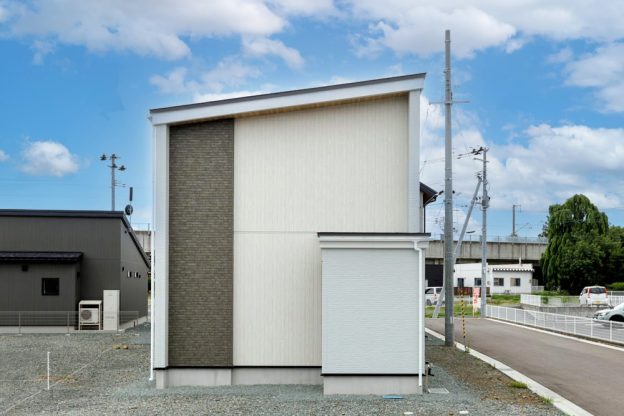 紫波町桜町GUUUSモデル
